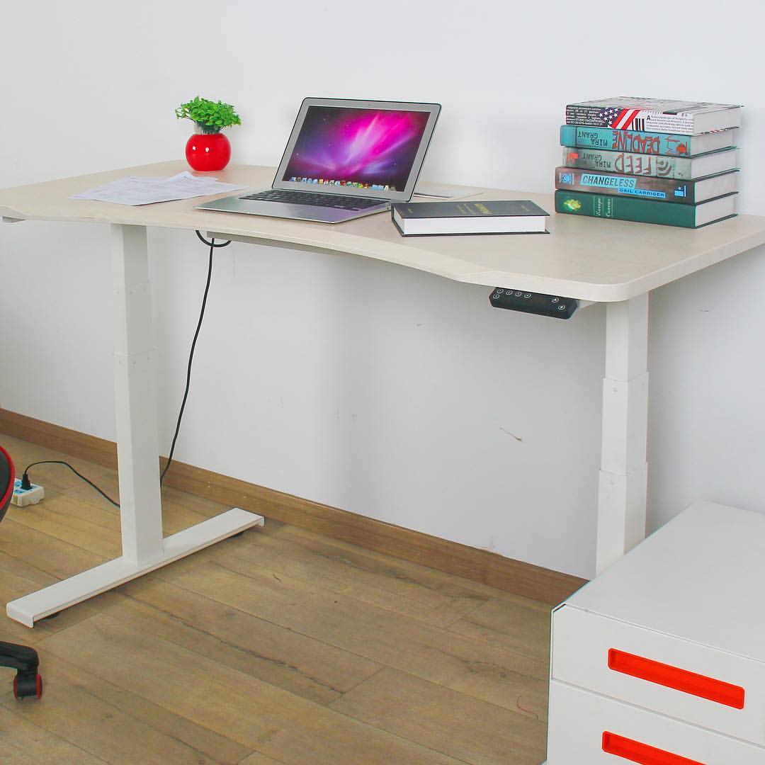 Uplift vs IKEA - Which one is better standing desk brand?