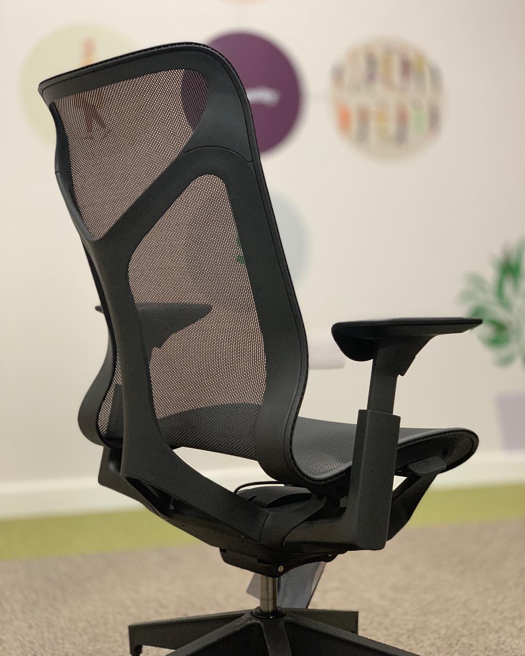 How to Choose an Office Chair for a Heavy Person