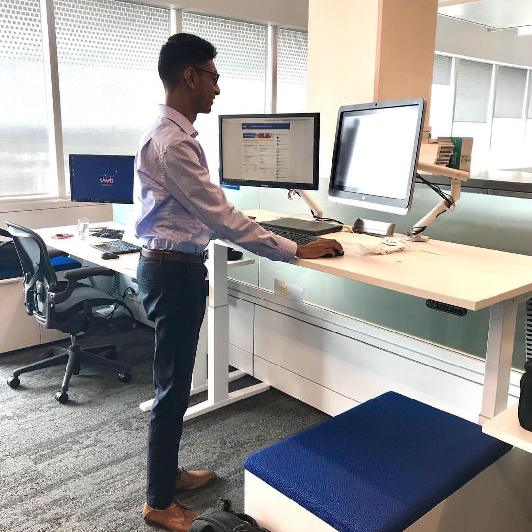 Why You Should Consider Buying a Standing Desk