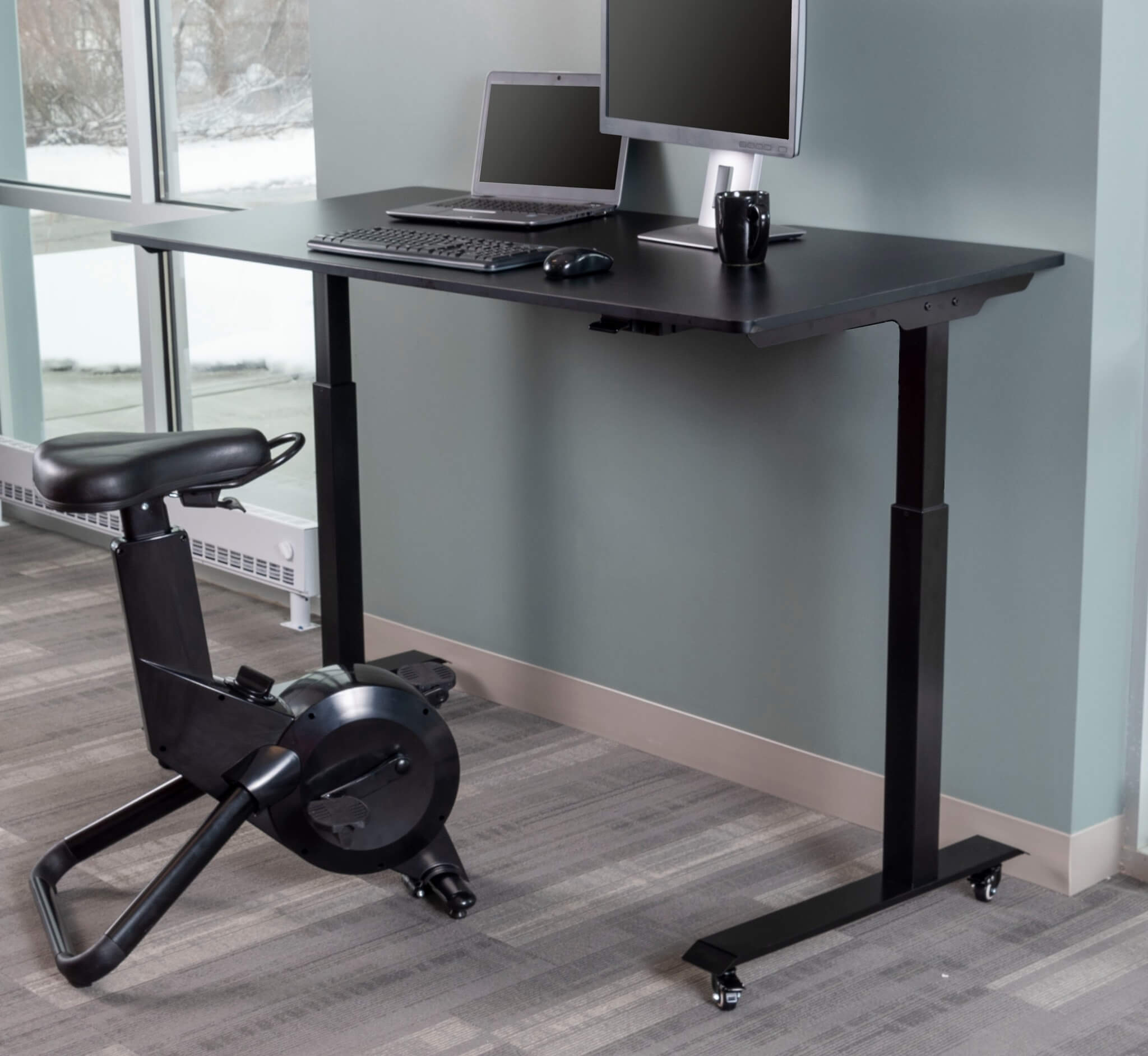 Electric Standing Desk with Programmable Memory