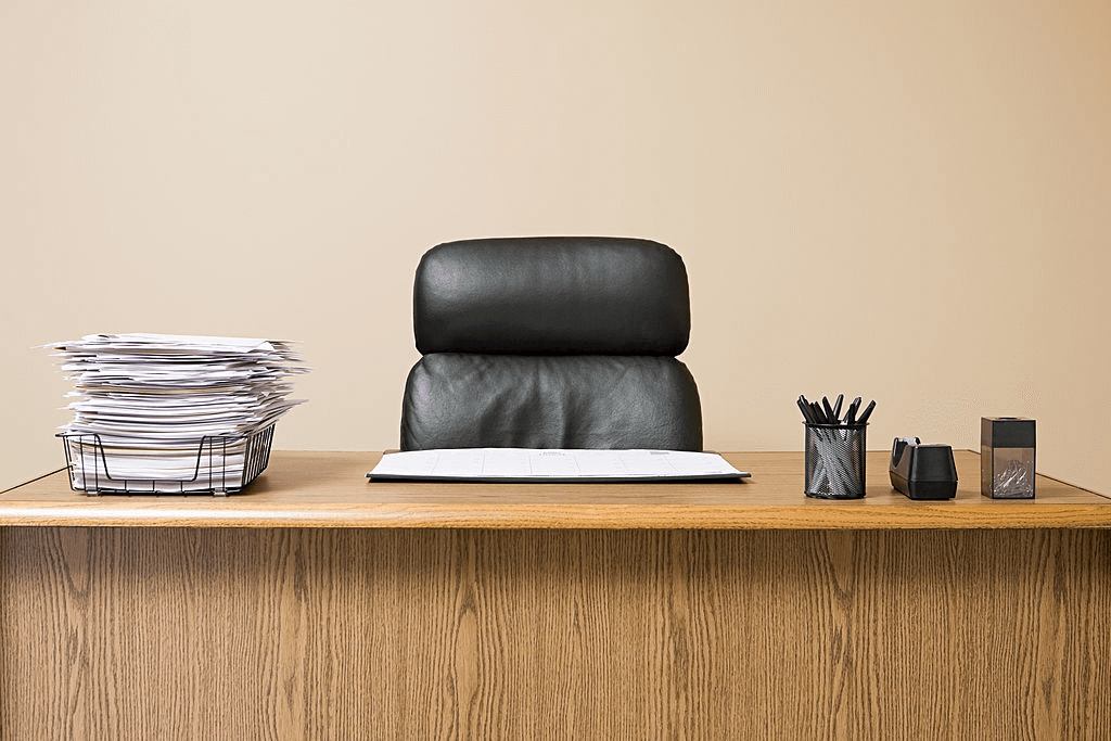 Top 5 best Leather Office Chairs Review by Standingdesktopper