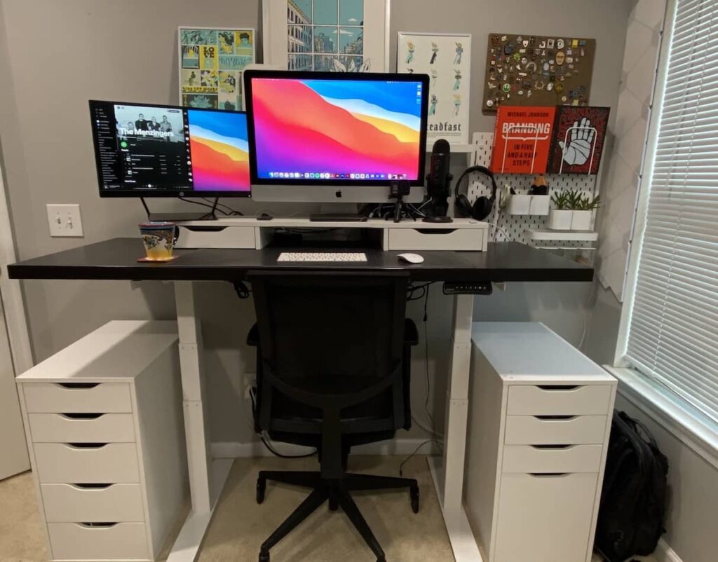 Electric Standing Desk comparison Flexispot vs Vari (Varidesk) showdown