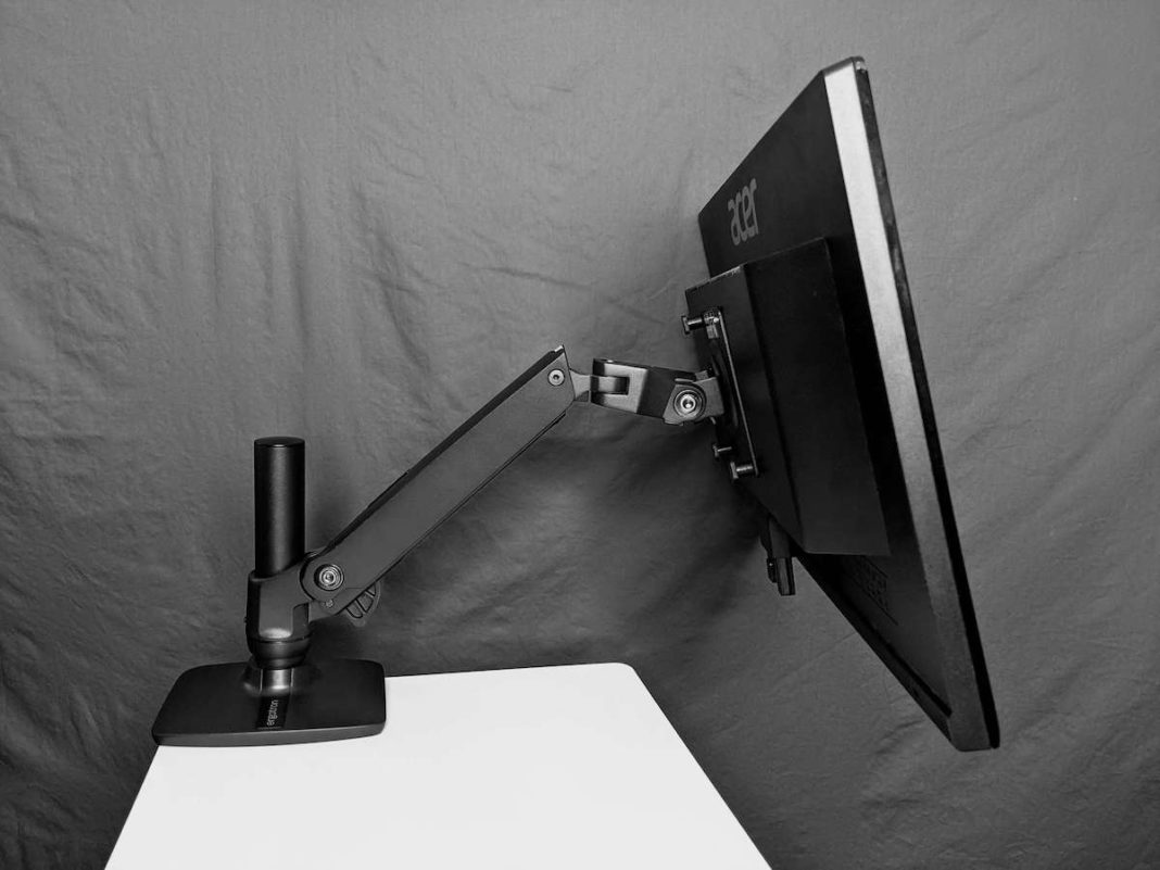 The 4 Best Monitor Arm for 34" ultrawide LCDs