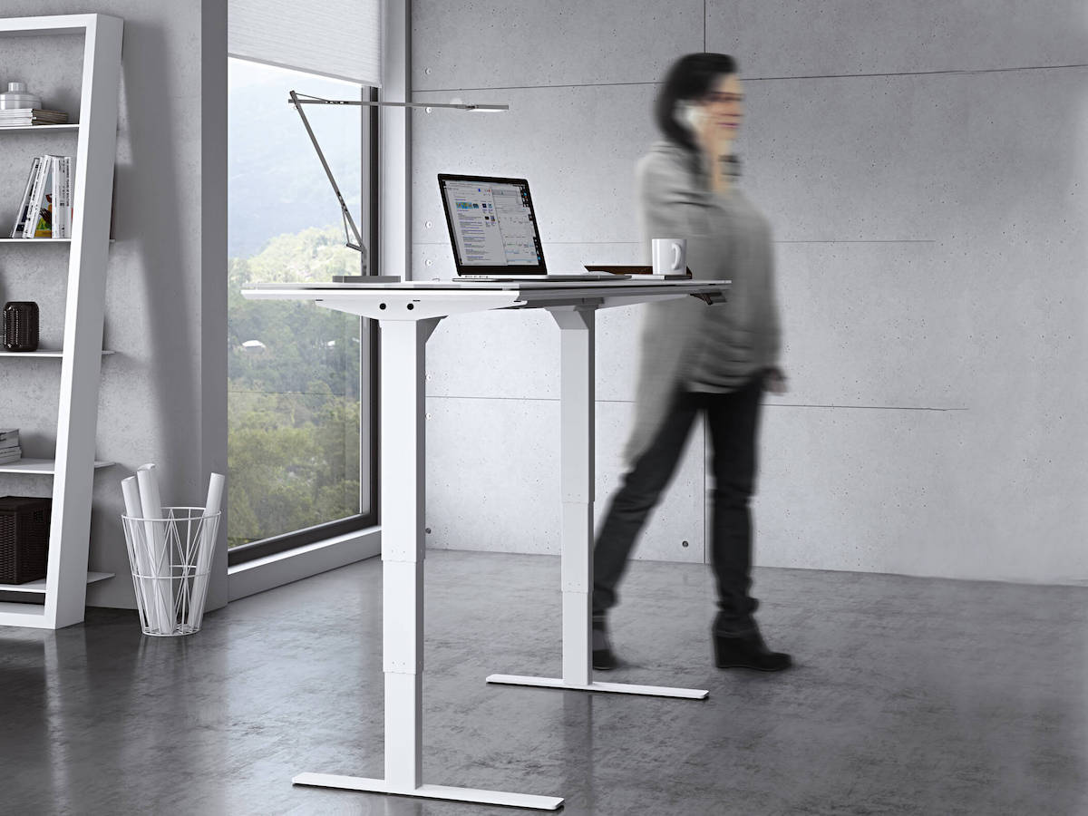 BDI Centro Lift Standing Desk - glass version