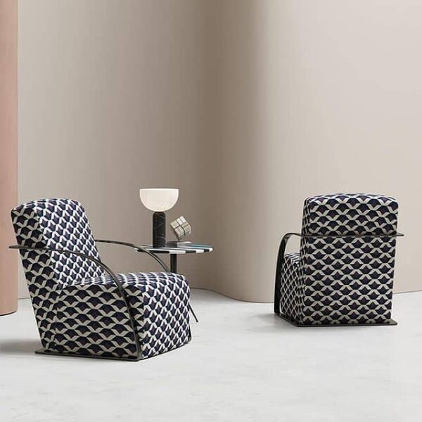 Mesh chair vs fabric chair: Should you go for the more popular option