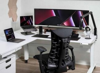the best corner desk by standingdesktopper