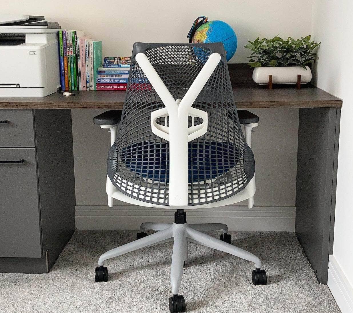 For the best Computer chair sayl is an option for long hours of relaxing and working all day