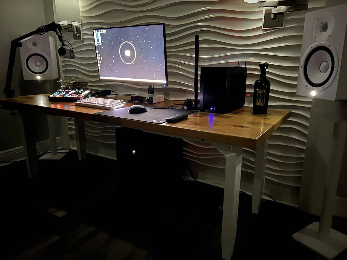 apex desk pro deskhaus