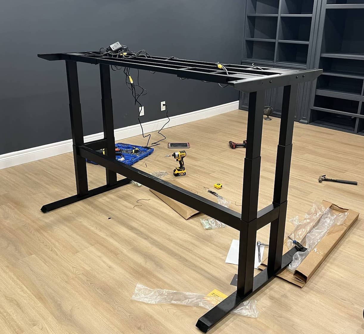 set up 4-leg standing desk