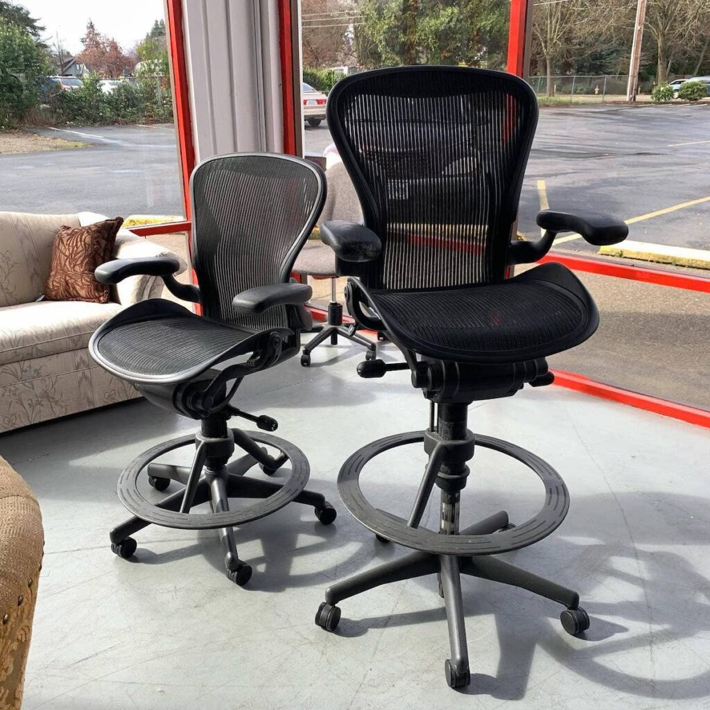 The 5 Best Drafting Chairs for your Standing Desk