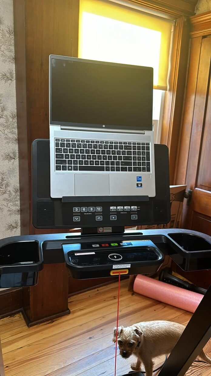 The 3 Best Cooling Laptop Stands for your Treadmill